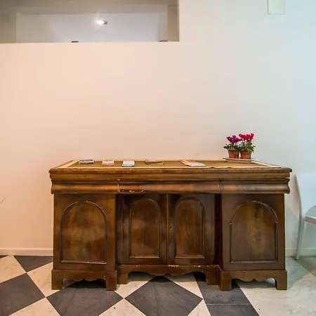 ベッド・アンド・ブレックファスト ベッド＆ブレックファスト サレルノ