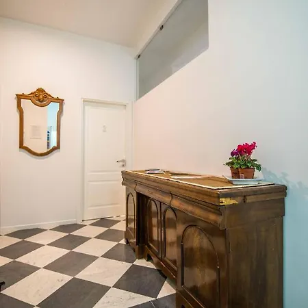Bed&Breakfast Salerno Panzió 4*