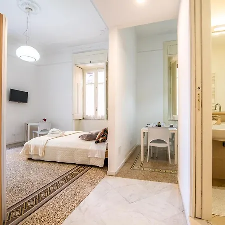 Oda ve Kahvaltı Bed&Breakfast Salerno 4*